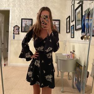 Mimi Chica navy dress with white floral pattern